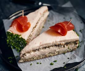 Lachs-Schwarzbrot-Torte