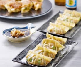 Jiao zi (Chinese dumplings)