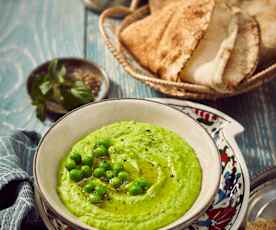Grüne Erbsen-Hummus
