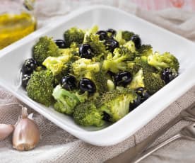 Broccoli alla siciliana con olive