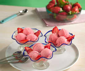 Lody truskawkowo-jogurtowe