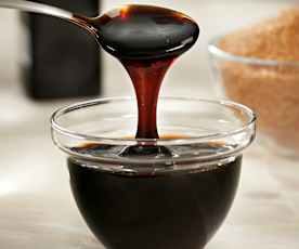 Sos z octu balsamicznego do pieczonych warzyw