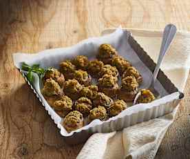 Funghi ripieni di salsiccia