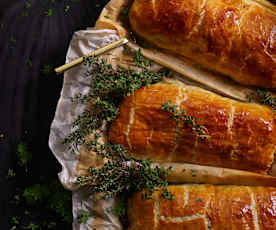 Lombinhos de Natal com três recheios em massa folhada