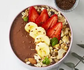 Smoothie bowl con frutta fresca con Affettatutto Bimby®