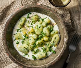 Blitz-Gnocchi mit Frischkäsesauce