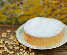 Bolo de castanha de caju