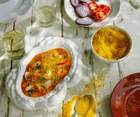 Moqueca de peixe e farofa