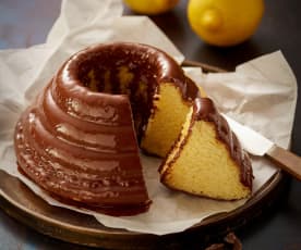 Steamed lemon cake