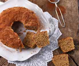 Gâteau d'avoine et de fruits secs à la vapeur