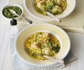 Orzo pasta with chicken and pesto