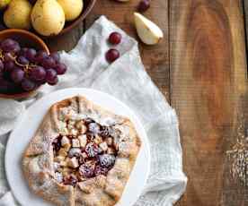Tarte de pera e uva