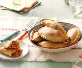 Argentinische Empanadas mit Huhn