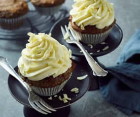 Marzipan-Mohn-Cupcakes