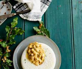 Coelho com feijoca e arroz