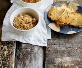 Patê de feijão branco e pimentos