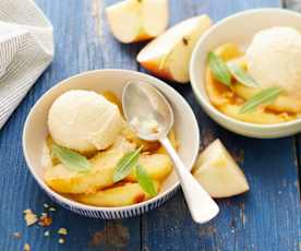 Pommes flambées au cognac et glace vanille au pineau des Charentes