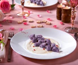 Gnocchi di patate viola con salsa al pepe rosa (per 2 persone)