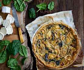 Quiche de espinafres, queijo e alcachofras