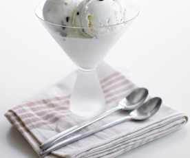 Gelado de stracciatella