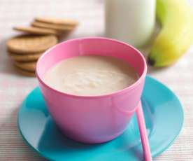 Papa de fruta com iogurte