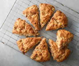 Apple and Maple Syrup Bacon Scones
