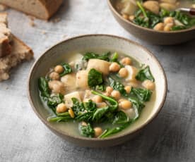 Spinach, Chickpea and New Potato Soup