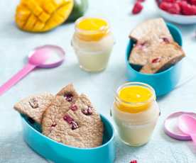 Pieczony naleśnik jaglany z malinami i jogurt mango