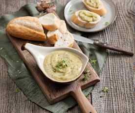 Pasta z cukinii i czosnku