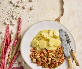 Lulas guisadas com feijão-manteiga