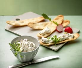 Cream cheese spread with radishes
