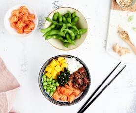 Poke bowl hawaiano