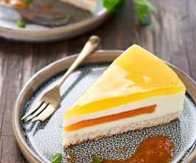 Entremets coco-passion-papaye