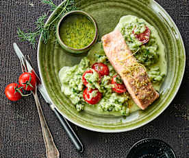 Salmone con salsa alla senape e all'aneto