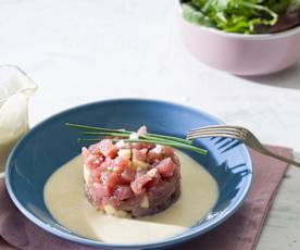 Tartar de atún rojo y crema de almendras