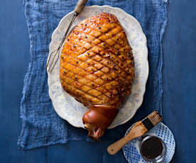 Pineapple and orange glazed ham (MEATER+®)