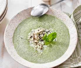 Spinatsuppe mit Wildreis