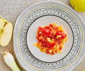 Contorno di peperoni, cipolle e mele