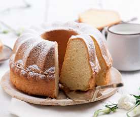 Piškotová máslová bábovka