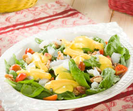 Ensalada de bacalao con vinagreta de mango