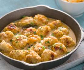 Albóndigas de sepia con jamón al horno