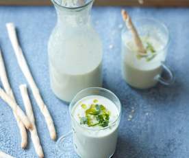 Gaspacho de concombre au fromage frais