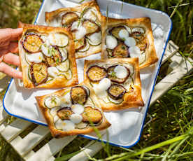 Tarte aux figues, courgettes et mozzarella