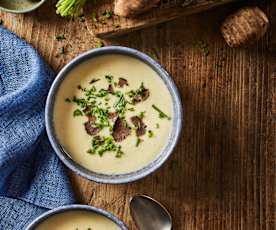 Getrüffeltes Topinambur-Süppchen