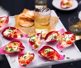 Barquettes d'endive aux miettes de crabe