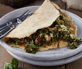 Hafer-Pfannkuchen mit Grünkohlfüllung