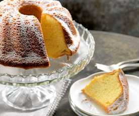 Ciambellone veloce allo yogurt