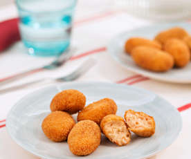 Prawn croquettes (croquetas de gambas)