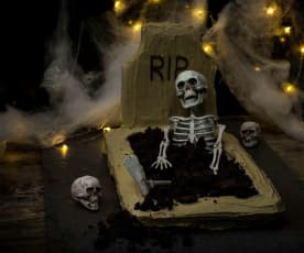 Deathly gravestone cake