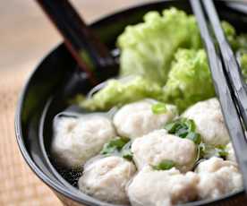 Homemade Fish Ball Soup 